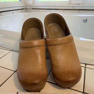 Dansko Tan Leather Mules